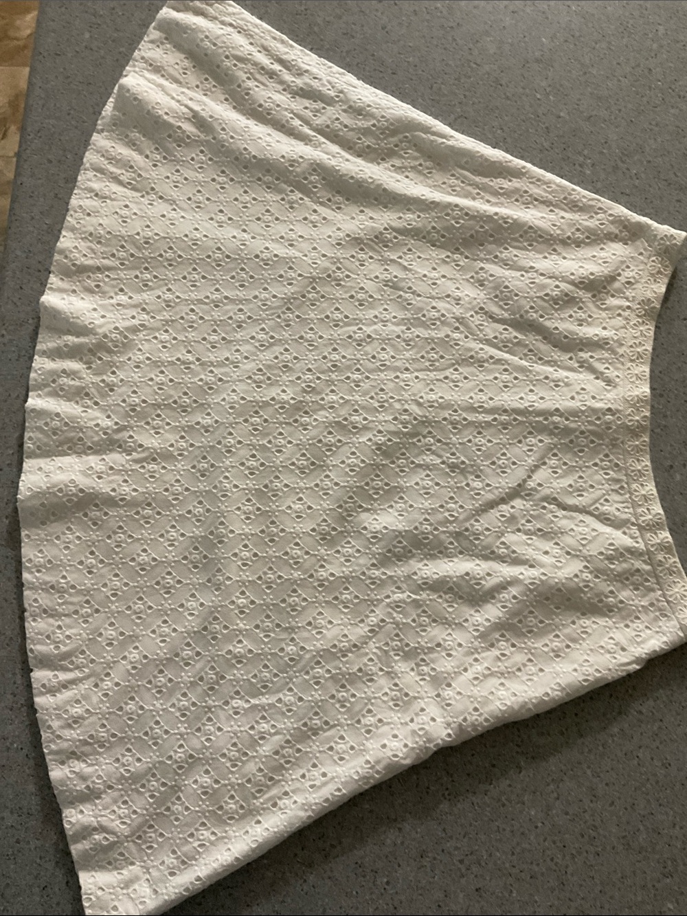 J. Crew White Eyelet A-Line Skirt , 14 , cotton lined with pockets - Picture 4 of 11